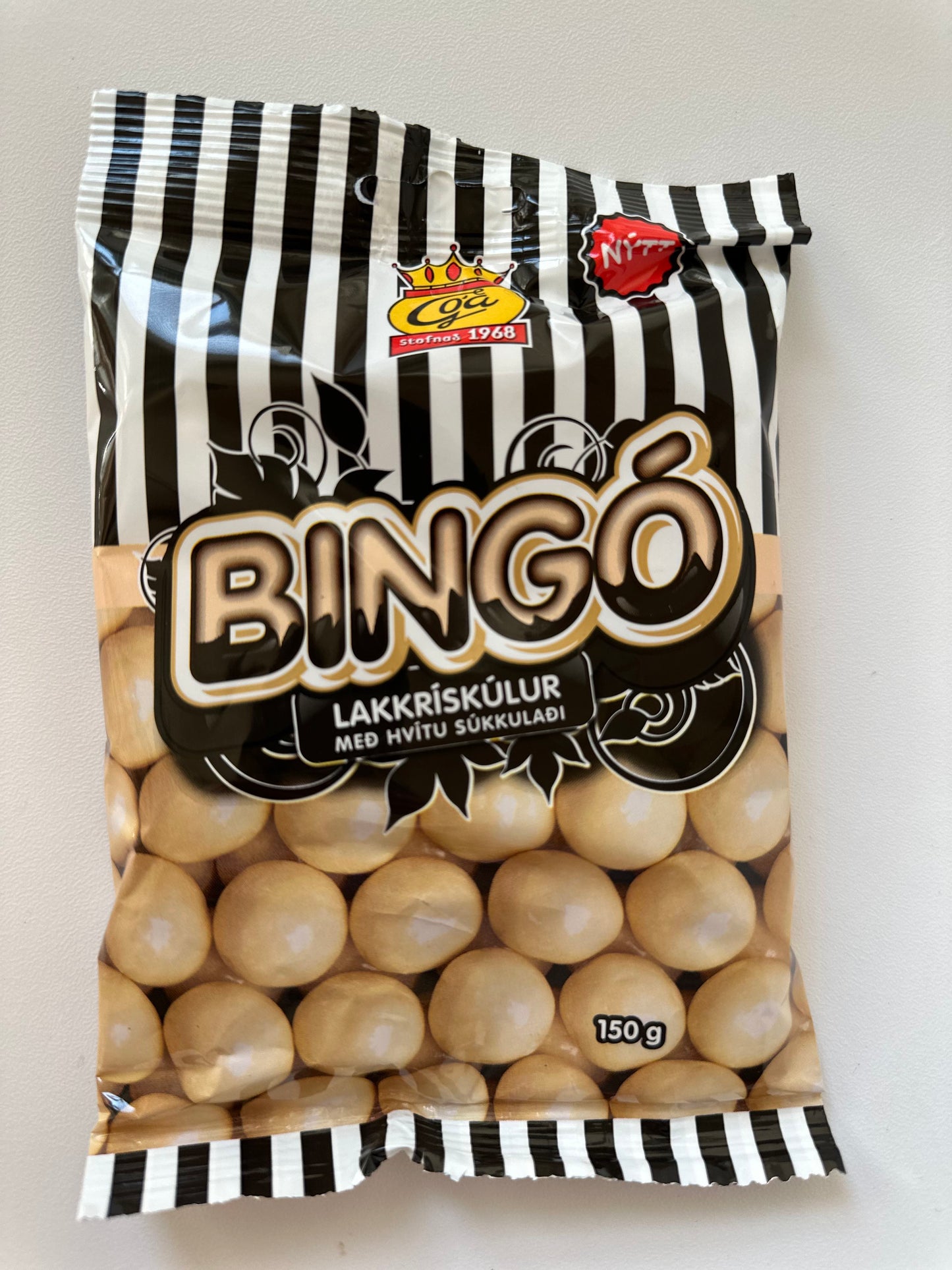 White chocolate and licorice caramels - Made in Iceland by Goa. - Topiceland