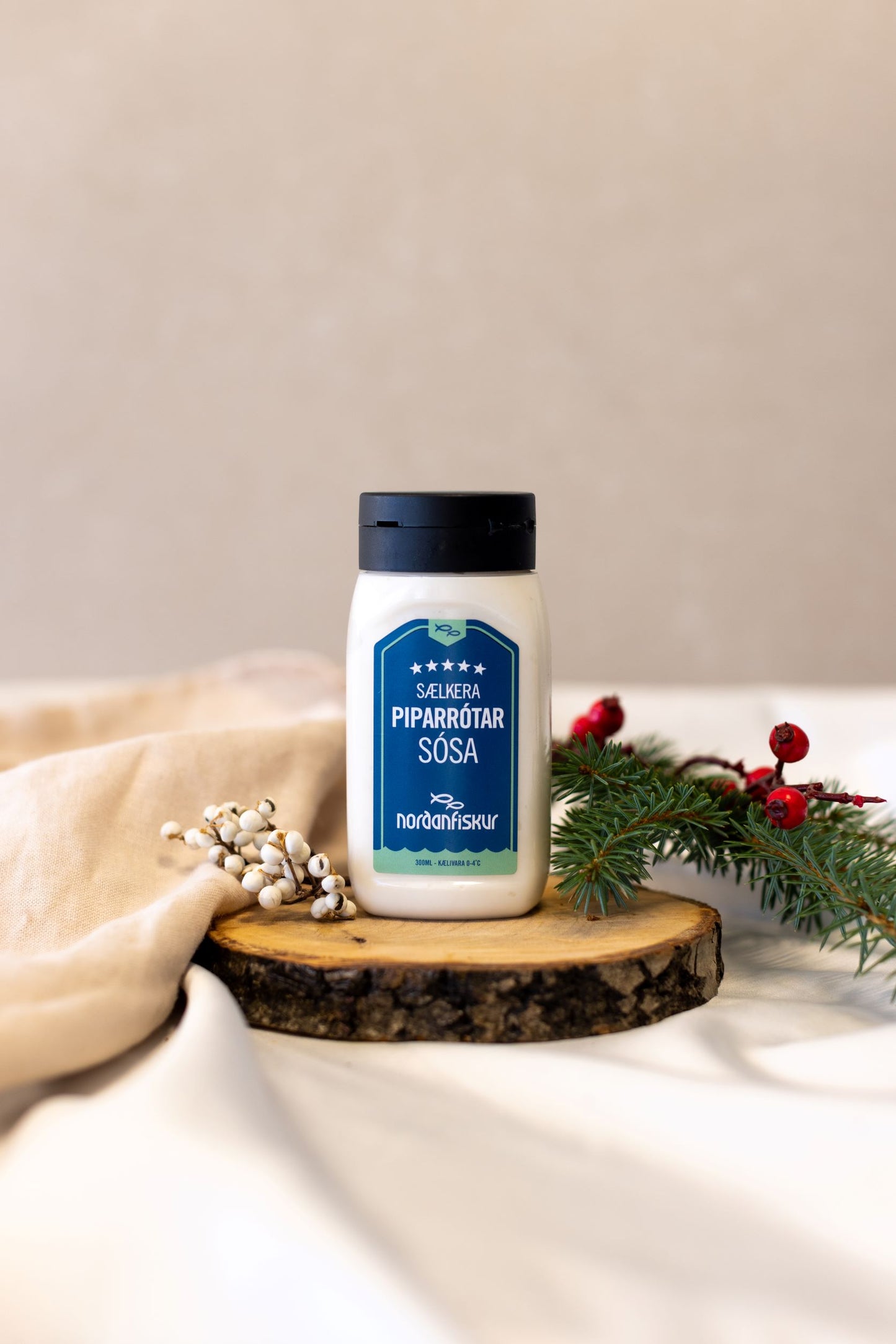 Horseradish sauce. Cold sauce, great with smoked fish and meat. - Topiceland